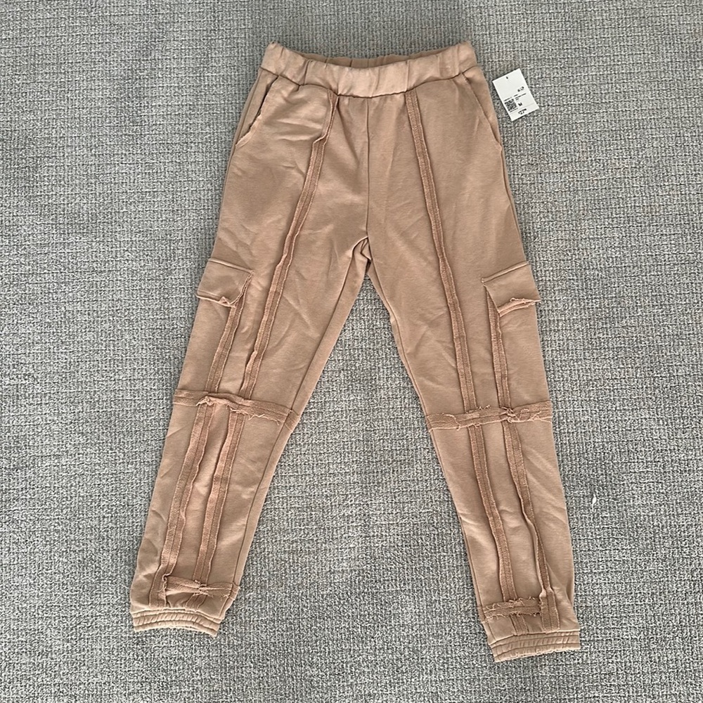 Forever 21 cargo sweat pants NWT